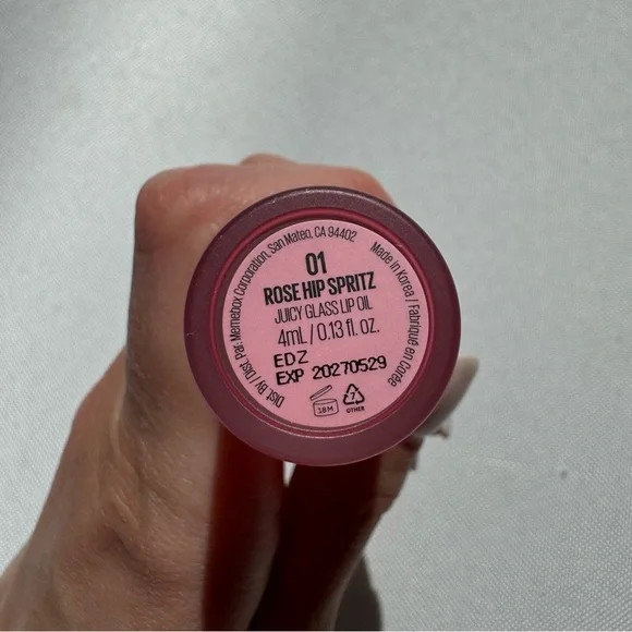 NWT Kaja Juicy Glass Lip Oil - Rose Hip Spritz - Picture 3 of 3